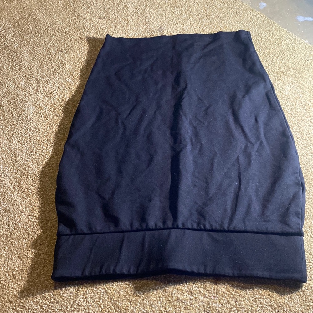 Pencil Skirt w Slit